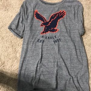 Men’s American Eagle graphic t shirt